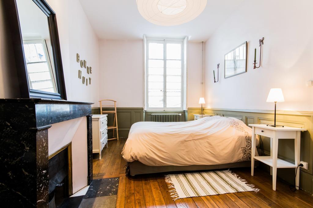 Le Pasteur Apartment Dijon Room photo